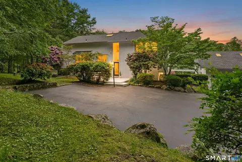 38 Old Redding Rd, Weston, CT 06883
