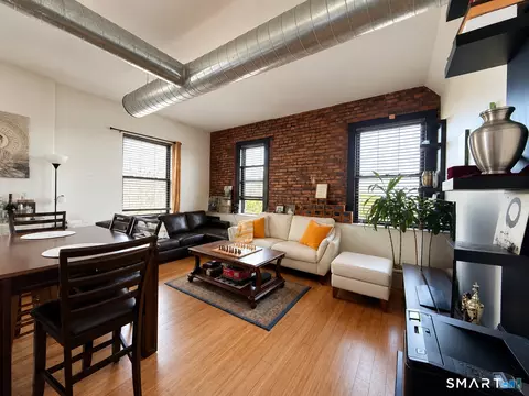 881 Lafayette Blvd #4G, Bridgeport, CT 06604