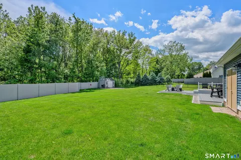 Exterior - 5 Limric Ln, Suffield, CT 06078 photo 5 of 8