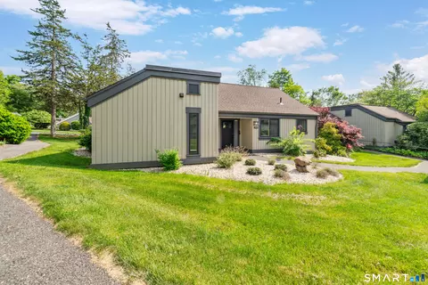 899 Heritage Vlg #A, Southbury, CT 06488