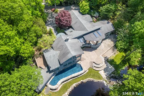 22 Pent Rd, Weston, CT 06883