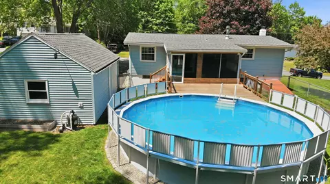 Exterior - 32 Highland Dr, Ledyard, CT 06339 photo 3 of 8