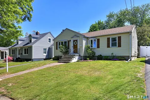 281 Kelsey Ave, West Haven, CT 06516