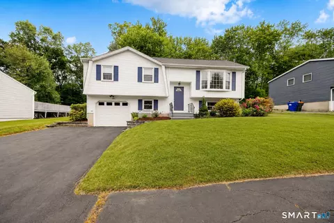 187 Knob Hill Rd, Meriden, CT 06451