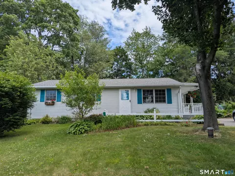 16 Jan Dr, Vernon, CT 06066