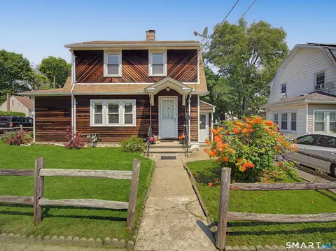 150 Summit St, Bridgeport, CT 06606