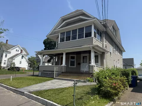 41-45 Wade St, Bridgeport, CT 06604