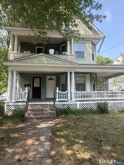 134-136 Greenfield St, Hartford, CT 06112