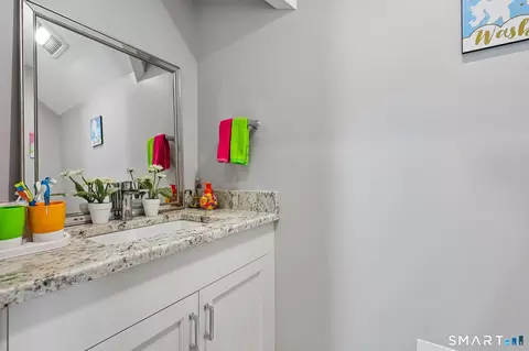 Bath - 99 Shore Rd, Clinton, CT 06413 photo 5 of 5