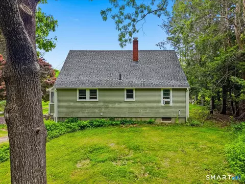 Exterior - 48 Maple Rd, Mansfield, CT 06268 photo 3 of 7
