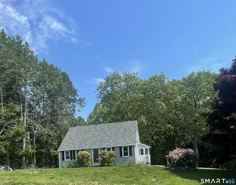 48 Maple Rd, Mansfield, CT 06268