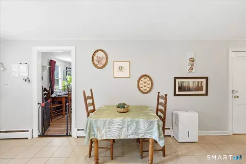 Dining - 48 Maple Rd, Mansfield, CT 06268 photo 2 of 2