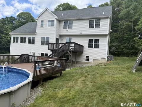 Exterior - 46 Hoseye Coach Rd, Newtown, CT 06470 photo 2 of 7