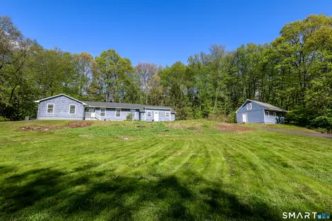 152 State Route 37, New Fairfield, CT 06812