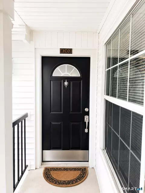 31 High St #8202, East Hartford, CT 06118