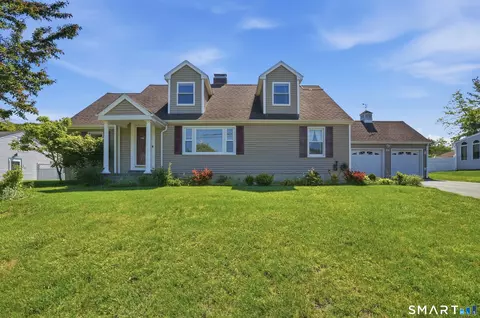 301 Pineridge Rd, Torrington, CT 06790