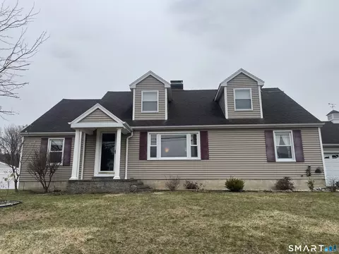 301 Pineridge Rd, Torrington, CT 06790