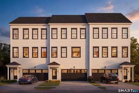 460 Stonybrook Rd #1, Stratford, CT 06614