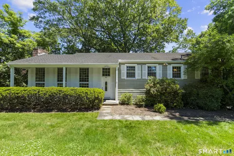 42 Akbar Rd, Stamford, CT 06902