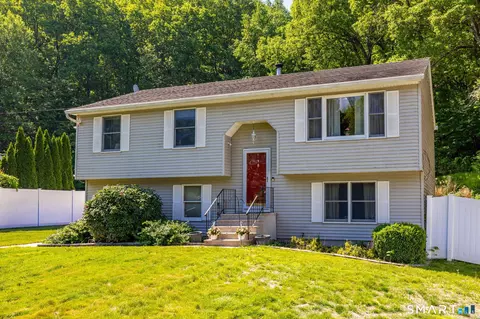 477 Waterbury Rd, Bristol, CT 06010