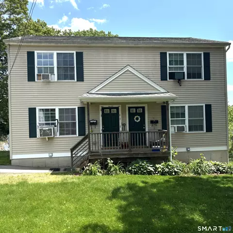 151-153 Golden St, Norwich, CT 06360