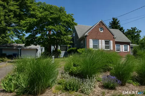 40 Hillcrest Ave, Middletown, CT 06457