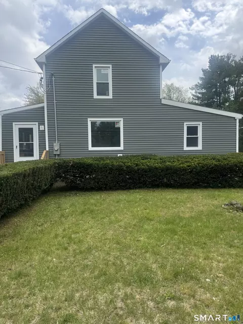 353 Elm St, Windsor Locks, CT 06096