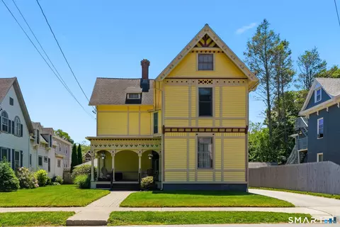 24 Lincoln Ave, Norwich, CT 06360