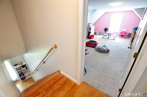 Entry Way - 20 Miller Ter, Windsor Locks, CT 06096 photo 5 of 5