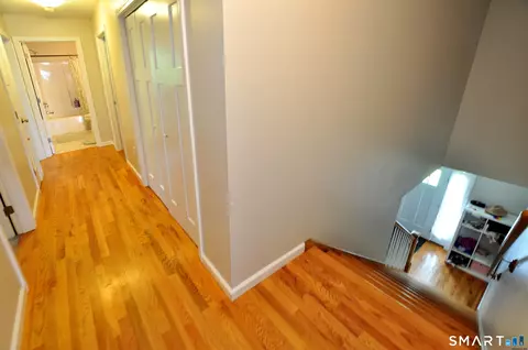 Entry Way - 20 Miller Ter, Windsor Locks, CT 06096 photo 4 of 5