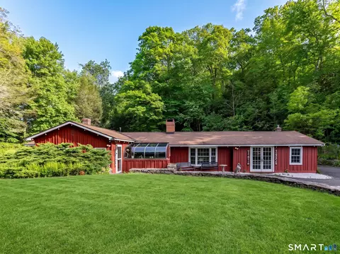 94 Judds Bridge Rd, Roxbury, CT 06783