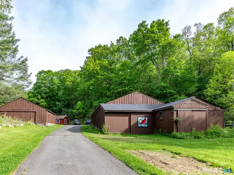 94 Judds Bridge Rd, Roxbury, CT 06783