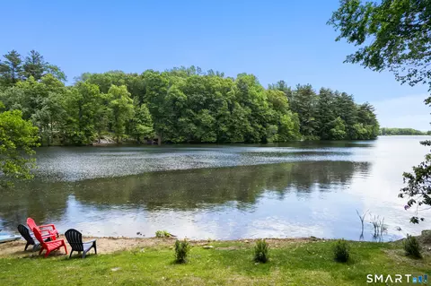 190 Beaver Dam Access Rd, Stratford, CT 06614
