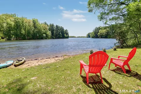 190 Beaver Dam Access Rd, Stratford, CT 06614