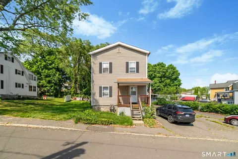 111 Highland Ave, Naugatuck, CT 06770