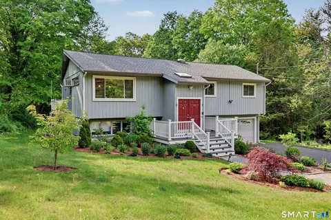 58 Carmen Hill Rd, New Milford, CT 06776