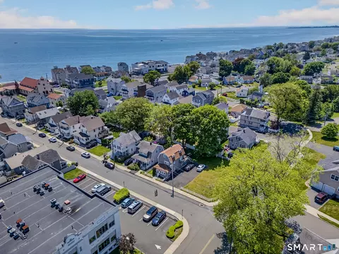 62-64 Park Ave, Milford, CT 06460
