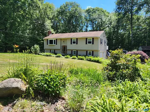 45 Nepaug Rd, Burlington, CT 06013