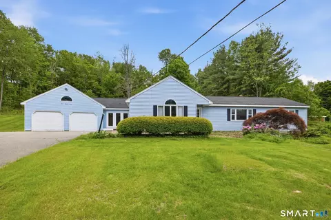 107 Roberts Ave, Winchester, CT 06098