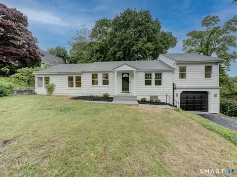 11 Cheshire Rd, Prospect, CT 06712