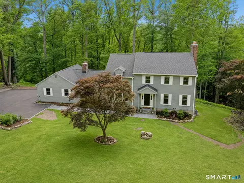 418 Hunting Ridge Rd, Stamford, CT 06903
