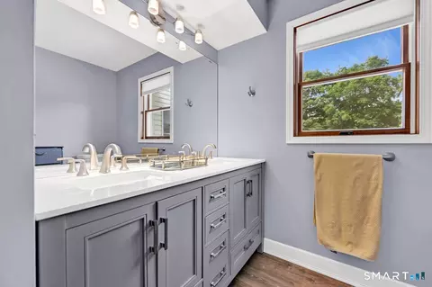 Bath - 494 Nonnewaug Rd, Bethlehem, CT 06751 photo 1 of 4