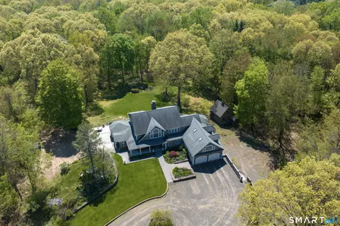 344 Andrews St, Southington, CT 06489