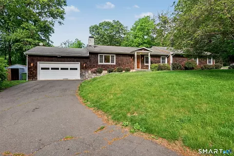 42 Blueberry Hill Rd, Weston, CT 06883