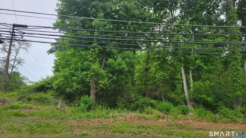 467 Lovely St, Avon, CT 06001