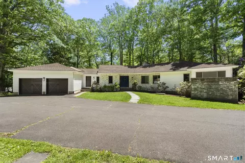 58 Briar Woods Trl, Stamford, CT 06903