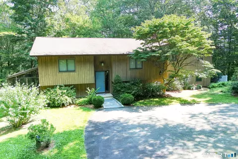 342 Barrack Hill Rd, Ridgefield, CT 06877