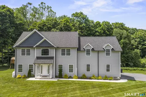 5 Anthonys Ln, New Milford, CT 06776