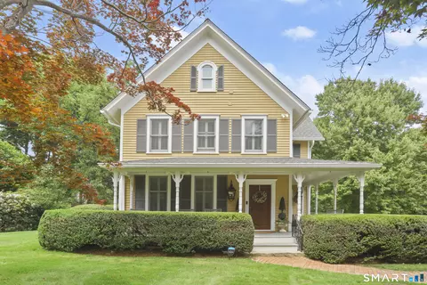 36 Catoonah St #18, Ridgefield, CT 06877