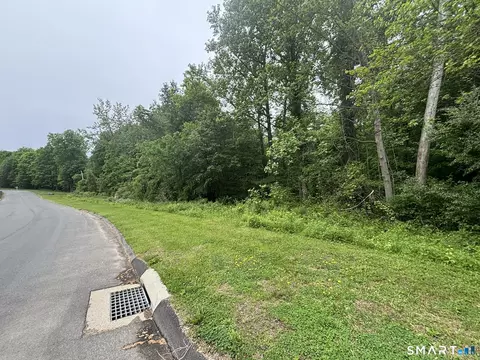 7 Holley Ln, Prospect, CT 06712